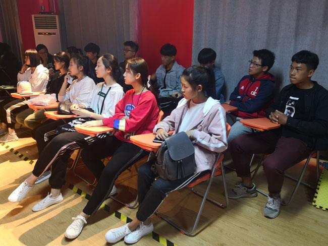 怎樣才能提高自己的表演技巧？
